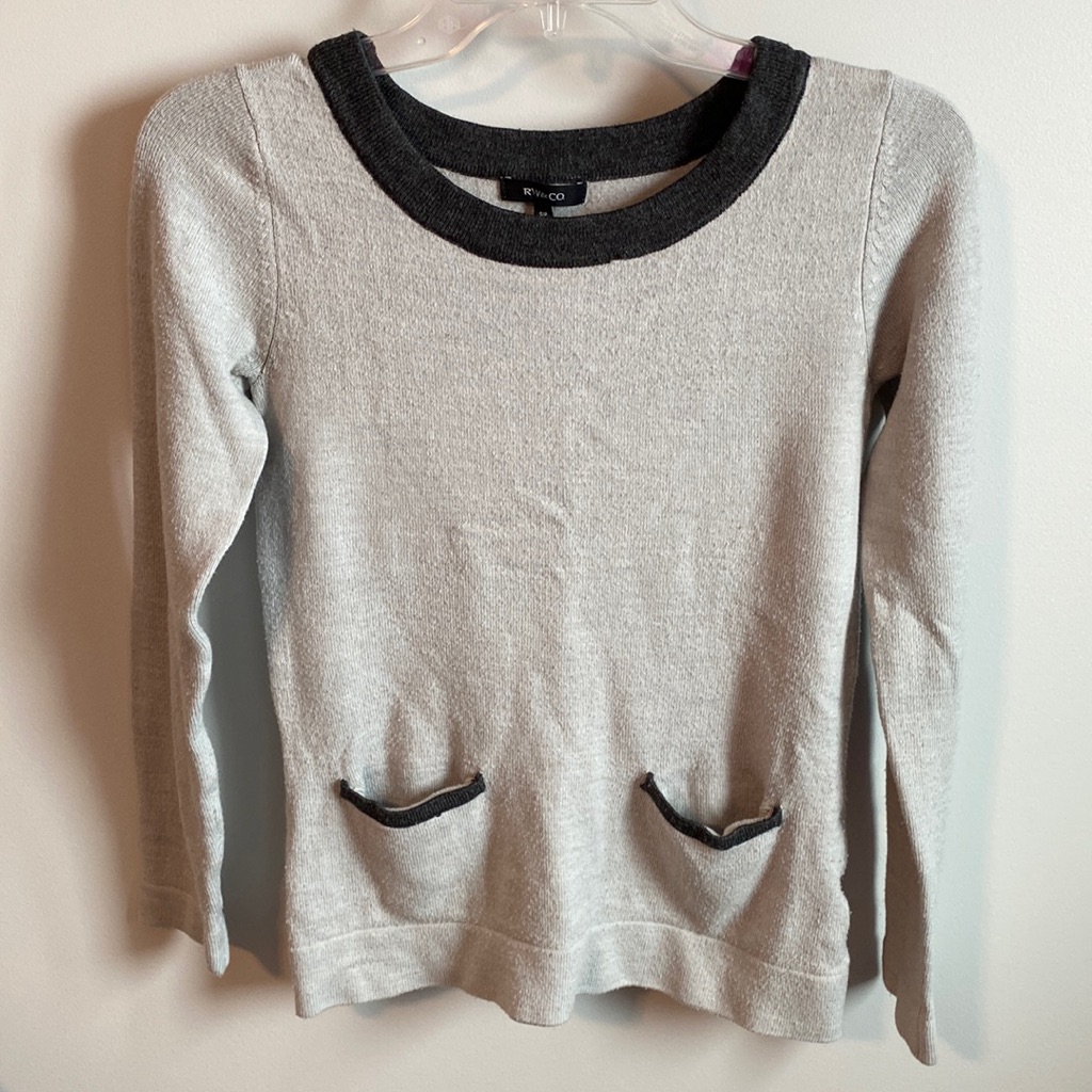 Rw&Co. Sweater
